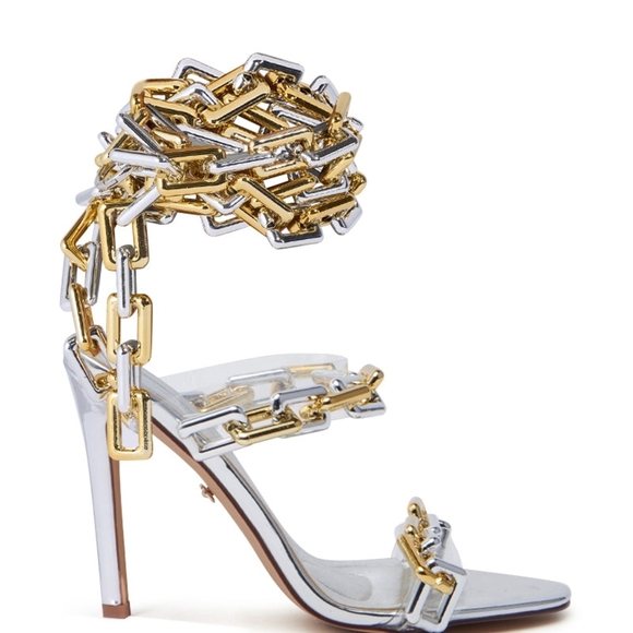 "SAME SHACKLES DIFFERENT CHAINS" Elegant Chain-Embellished Women's Heels - Picture 3 of 8